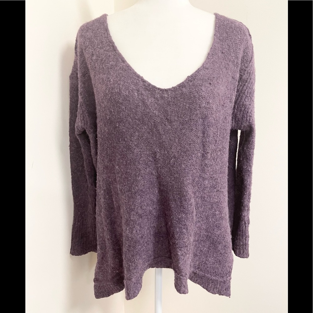 Super soft and cozy Free People alpaca blend sweater!